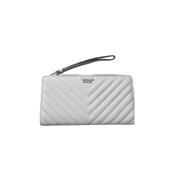 Victoria's Secret Handbags - Victoria’s Secret Gray Pebbled V Quilt‎ Zip Wallet